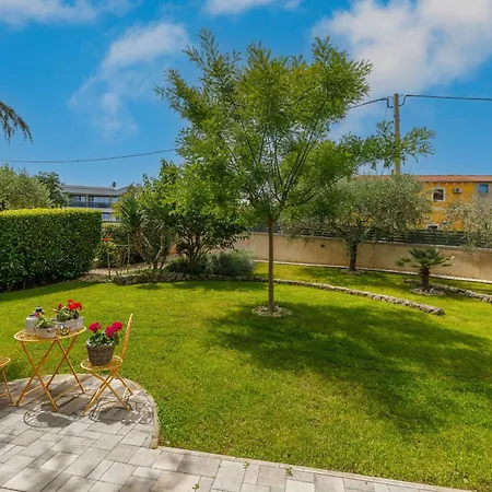 Apartmani Ane Vrh  Exterior photo